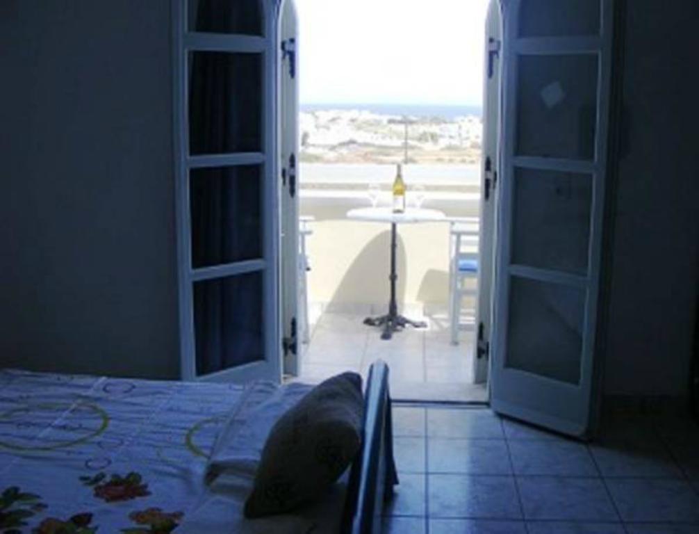 Sea Side Perivolos Hotel ภายนอก รูปภาพ