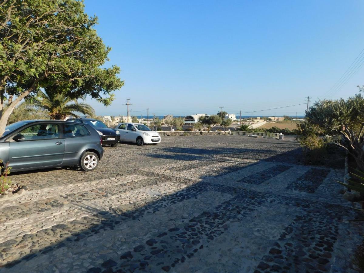 Sea Side Perivolos Hotel ภายนอก รูปภาพ