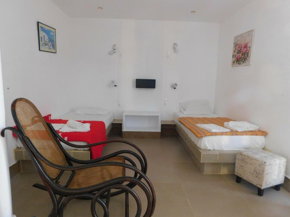Sea Side Perivolos Hotel ภายนอก รูปภาพ