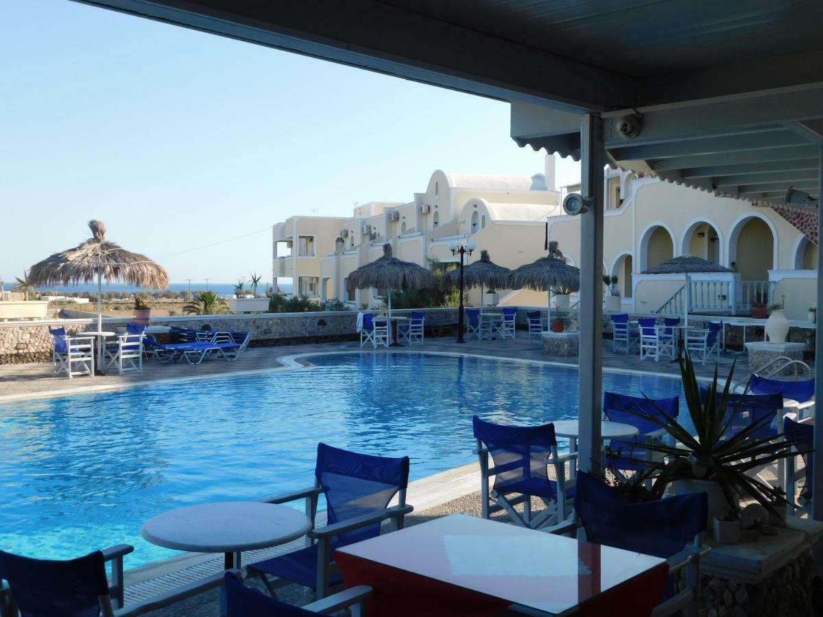 Sea Side Perivolos Hotel ภายนอก รูปภาพ